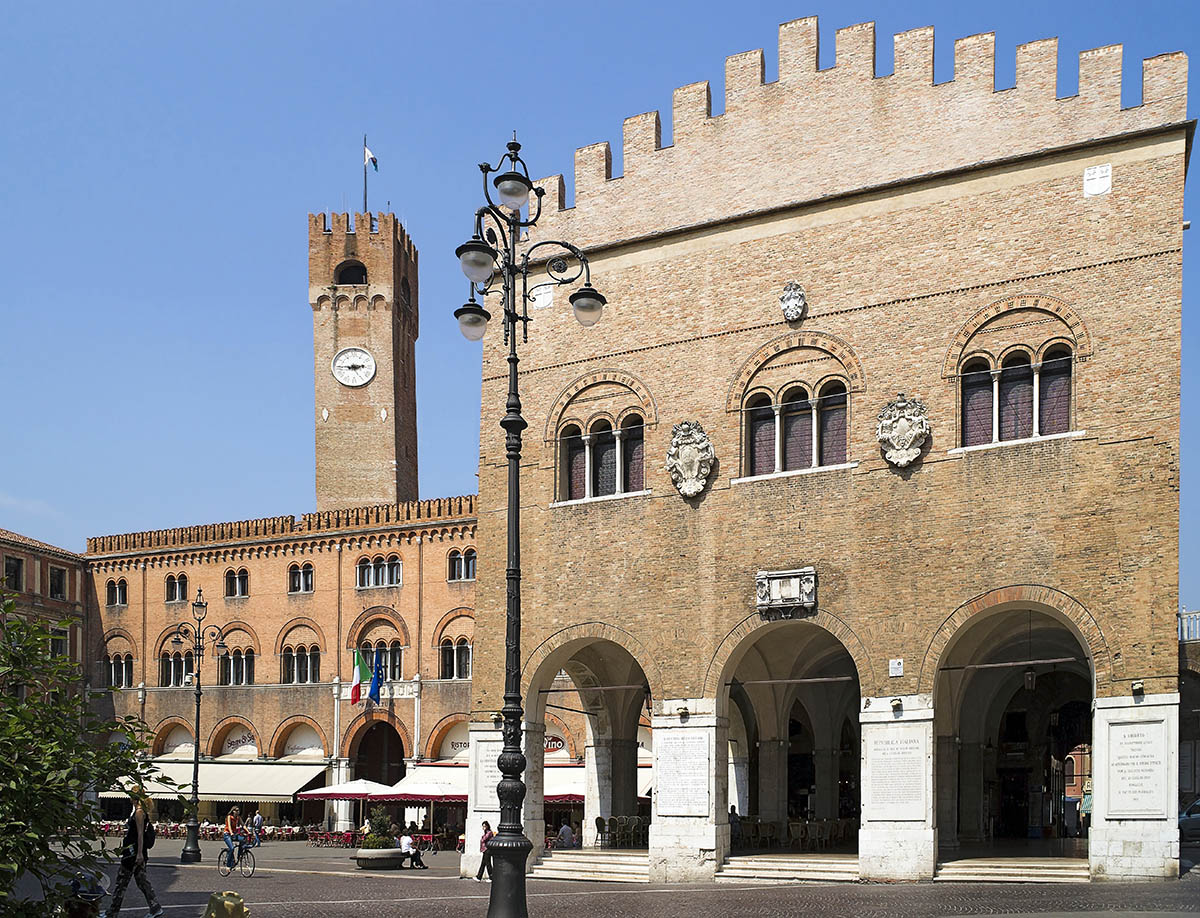 Piazza dei Signori e Palazzo dei Trecento